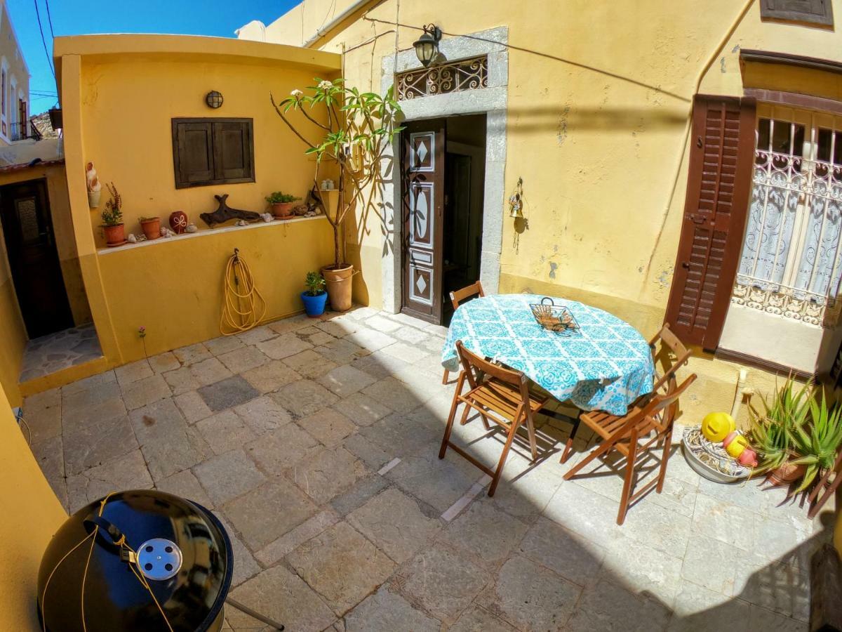 Villa Moschos Mansion Symi Exterior foto